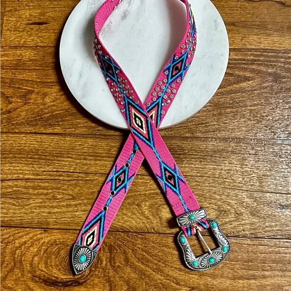 Montana West ~ Medium ~ Pink W/Multi-Colors Aztec ~ Rhinestones/Turquoise Belt - Picture 14 of 16